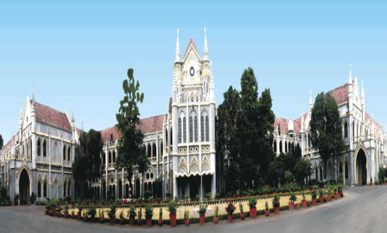 MP हाई कोर्ट में जजों की कमी, पेंडिंग मामलों के निपटान में लगेंगे 40 ...